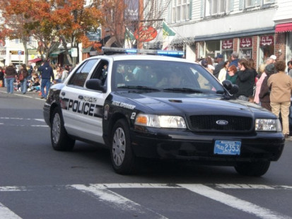 Cruiser #2 operated by Lt. D. Flynn in 2009 Thanksgiving Day Parade