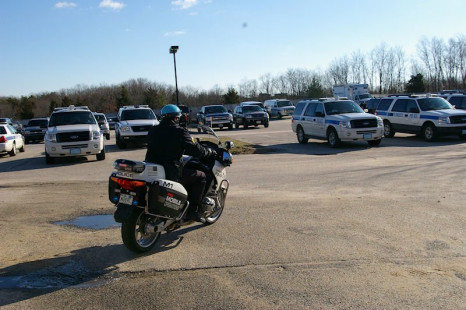 Sgt Burke test rides the BMW Motorcycle (29/Dec/08)