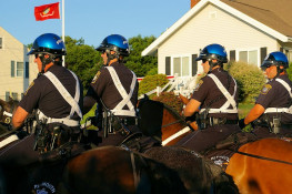 Plymouth Police Mounted Unit on patrol (3/July/10)