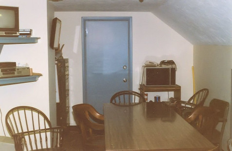 Room at "Old Station" on Russell Street